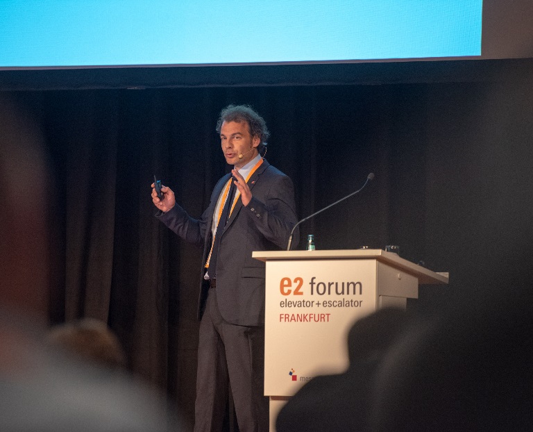 E2 Forum Frankfurt - Patrick Schweibl von BlueKit-Factory